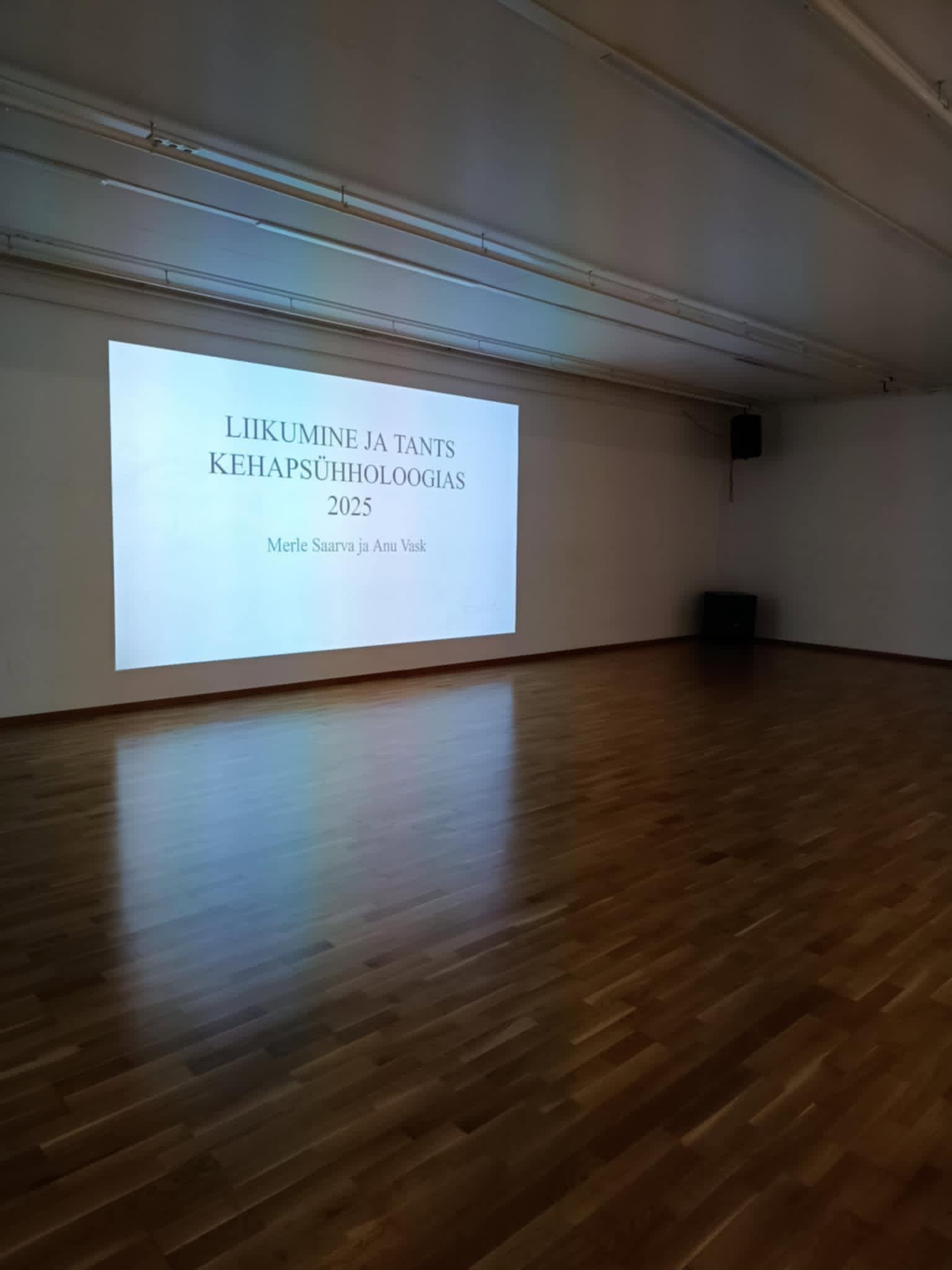 Contact Täiendkoolitus Liikumine ja tants kehapsühholoogias 2025